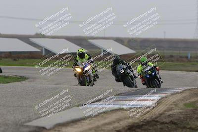 media/Nov-29-2025-TrackDaz (Sat) [[10ae2d9bce]]/C Group/Session 4 (Wheelie Bump)/